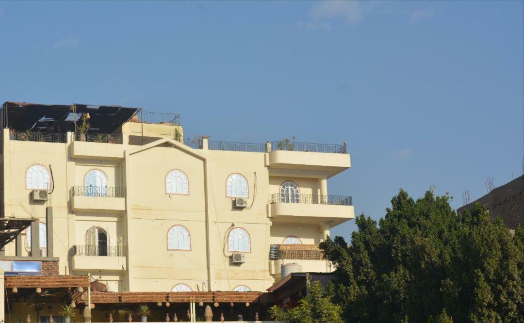 فندق Harmony House الأقصر المظهر الخارجي الصورة